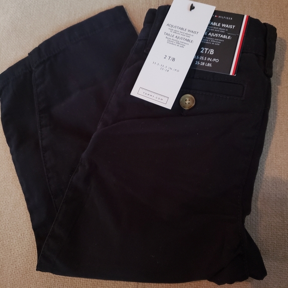 TOMMY HILFIGER Kids' Solid Chino Pants - Picture 4 of 4